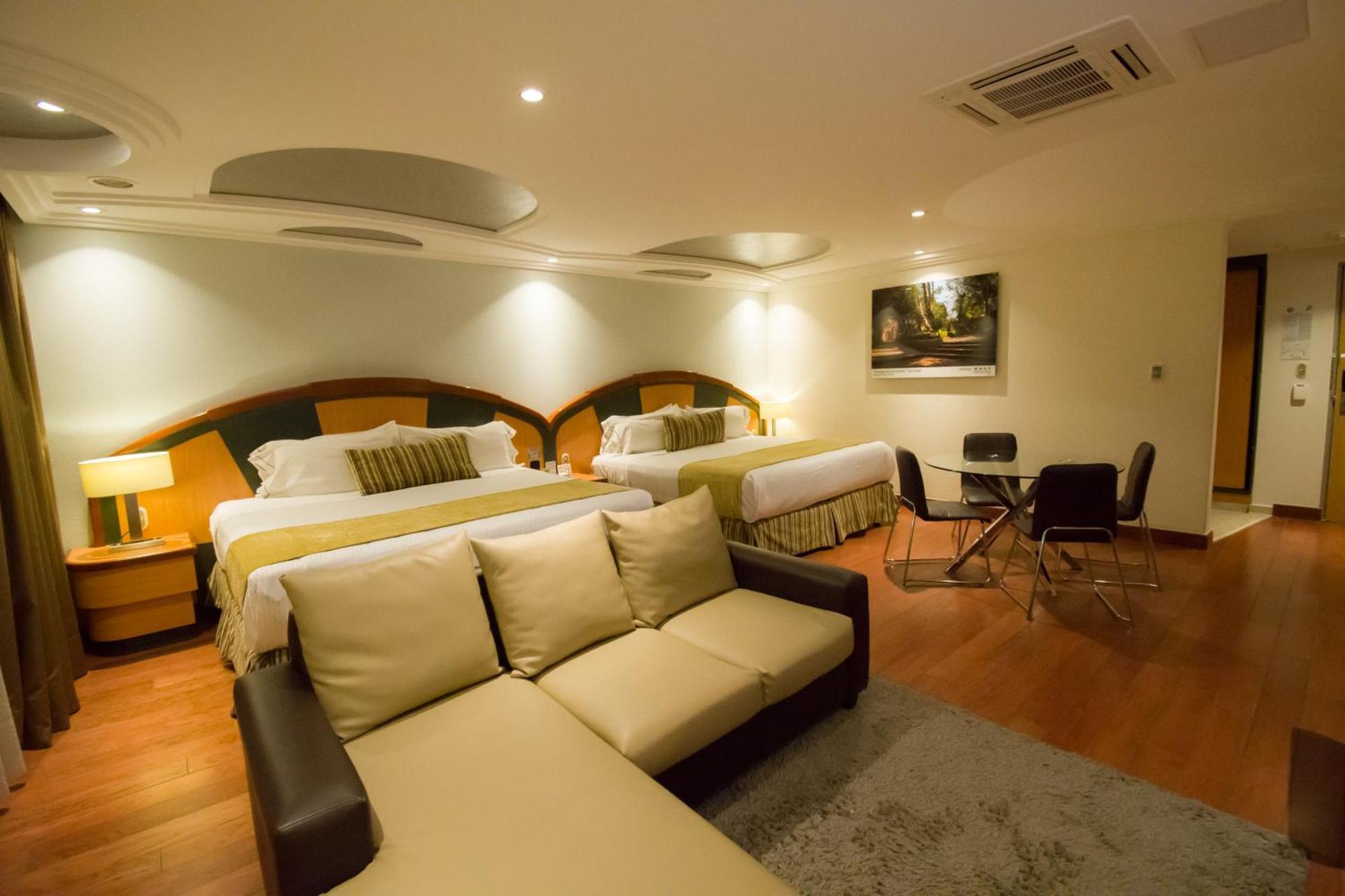 Quarto Família Superior