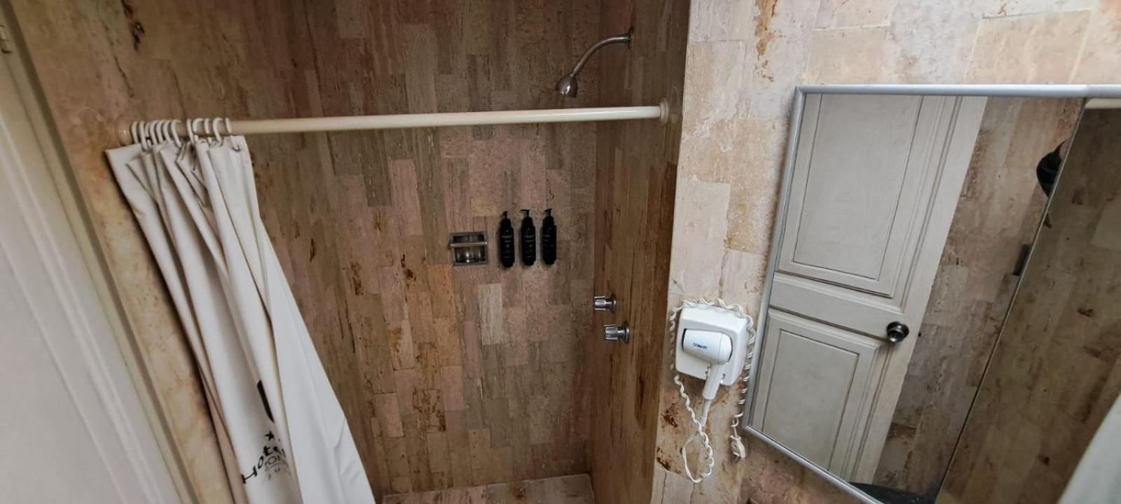 Small Single Room